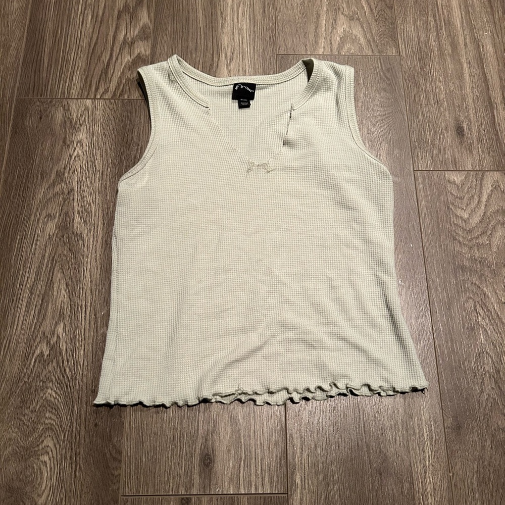Art class light green tank top size m